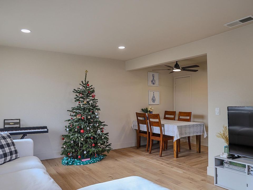 1st image of 11473 Quartz Dr APT 4