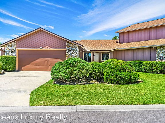 2nd image of 30 Wildwood Trl
