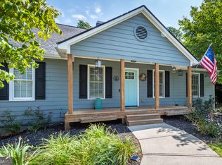 207 Arbor Hills Rd N, Talking Rock, GA 30175