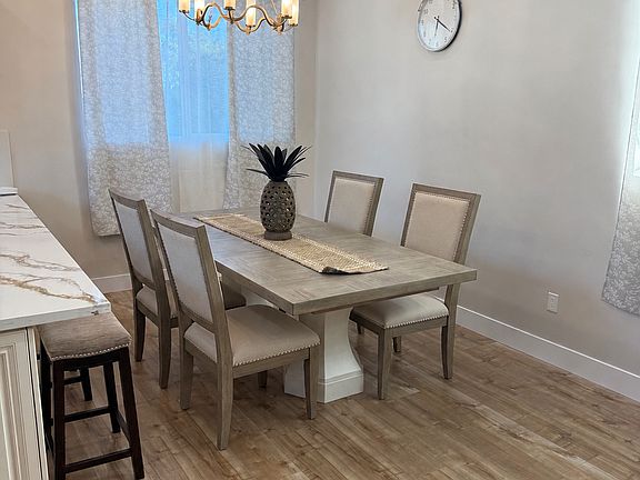 5th image of 11313 Zelzah Ave