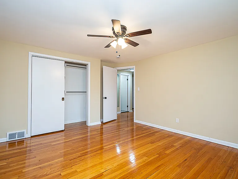 18309 Newell Rd #UP — Photo 25
