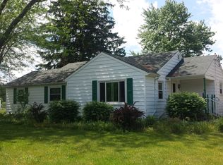 4700 Whittum Rd, Eaton Rapids, MI 48827