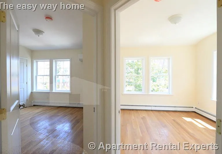 220 Massachusetts Ave #1 — Photo 11
