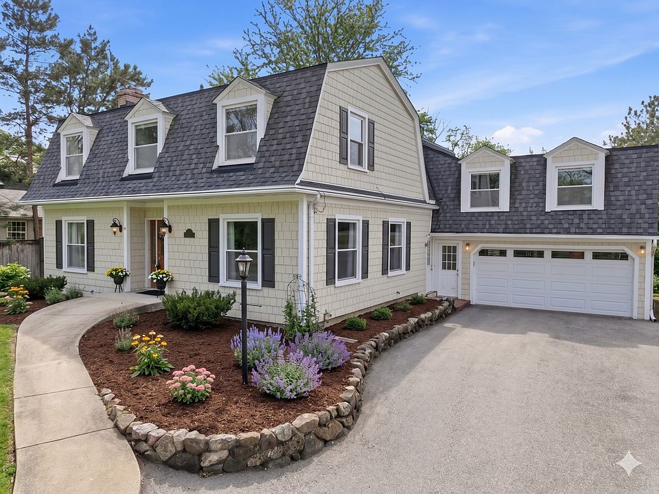 1st image of 14 Timber Ln