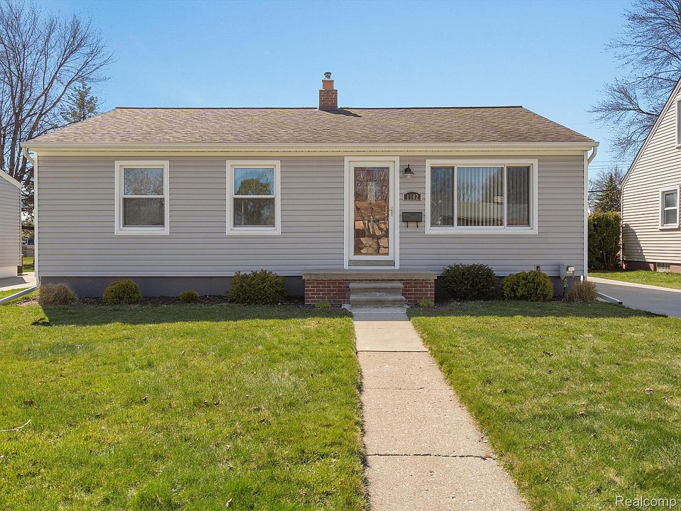 1st image of 1102 Amelia Ave