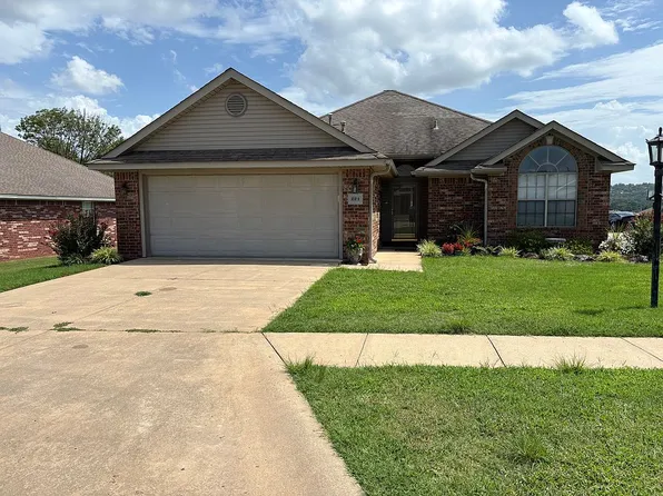 221 Crystal Vw, Van Buren, AR 72956