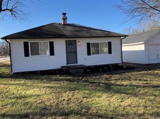1742 Loretta Ave, Cahokia, IL 62206
