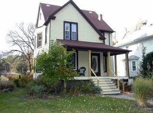 615 Wesley Ave, Oak Park, IL 60304