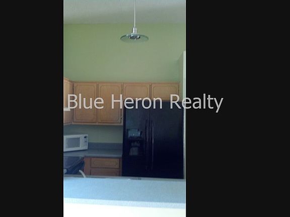 4th image of 7229 Lake Suzzanne Way