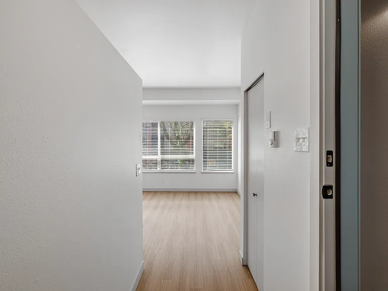 Wynd Apartments — Photo 35