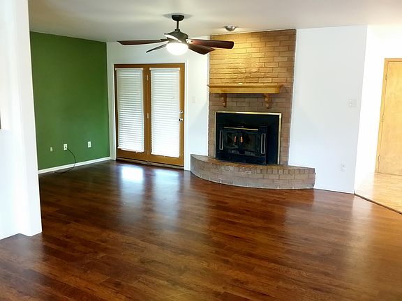 4th image of 5218 Loch Lomond Dr