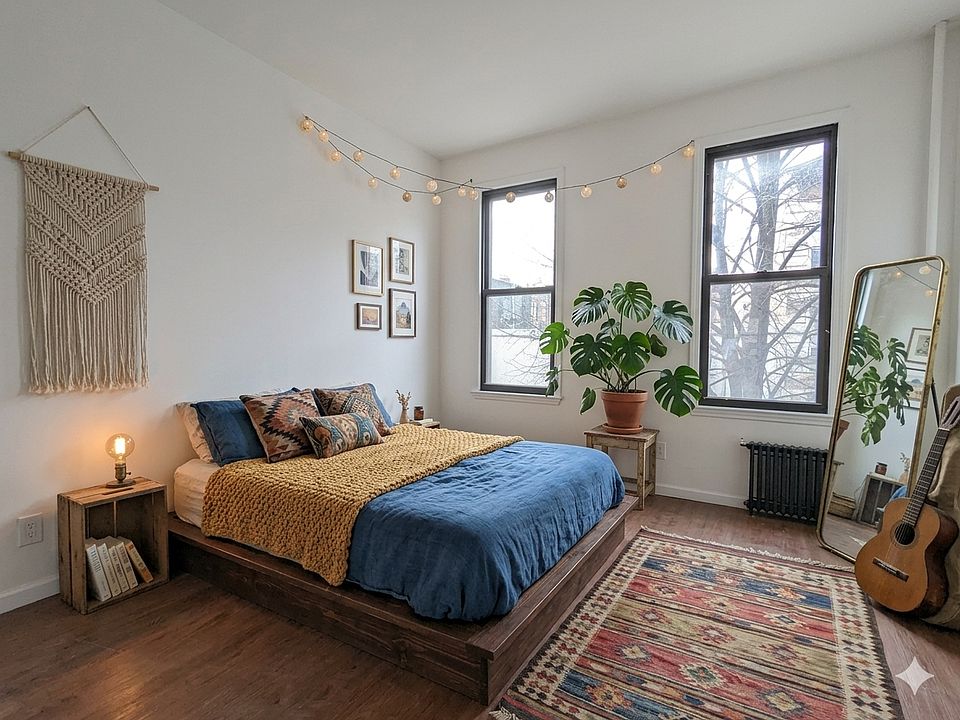 1st image of 220 Stockholm St APT 2L