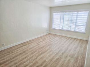 4526 N Banner Dr APT 3, Long Beach, CA 90807
