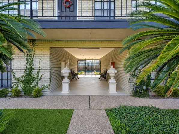 3402 Garrott St APT 1, Houston, TX 77006