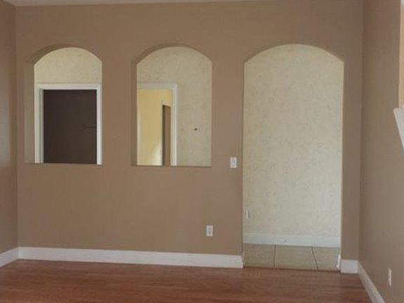 2nd image of 2324 Carnation Hill Ct