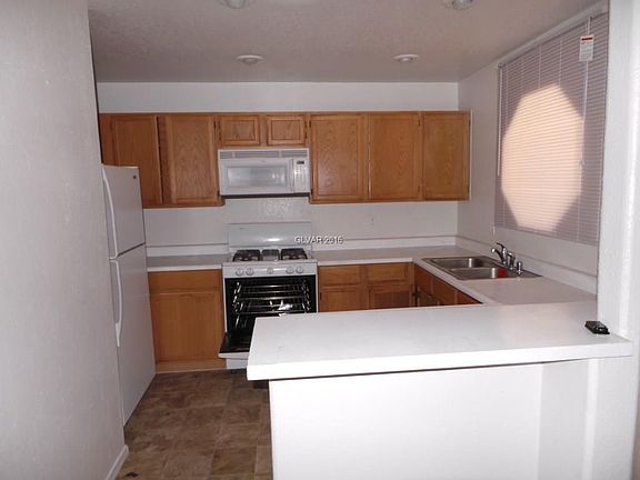 5th image of 5062 S Rainbow Blvd Unit 204