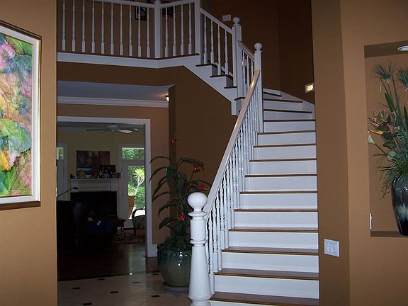 5th image of 4100 Brittany Ct