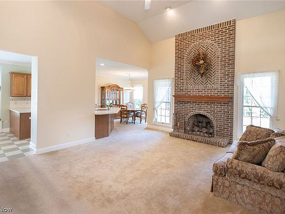 3rd image of 3511 Malvern Dr