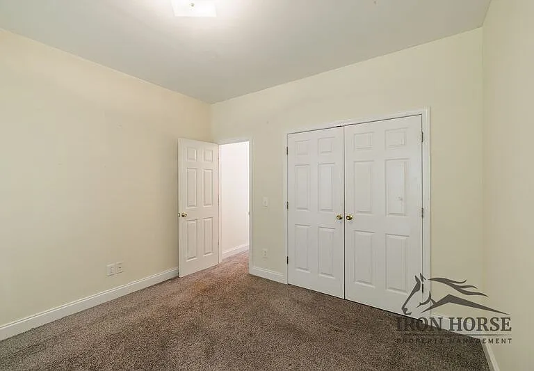411 Timber Creek Dr — Photo 23