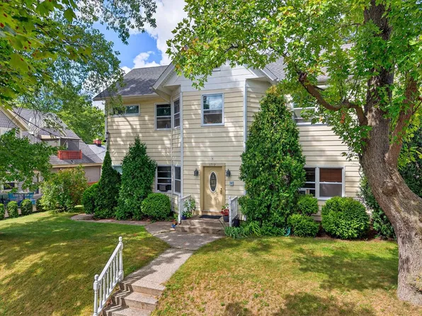 1710 East Pryor AVENUE, Milwaukee, WI 53207