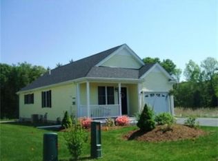 29 Harmony Xing, East Bridgewater, MA 02333