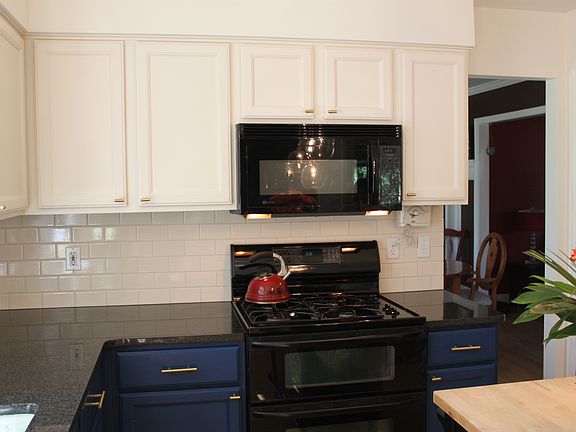 Subway tile backsplash