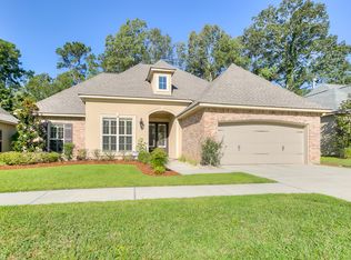 716 Brown Thrasher Loop N, Madisonville, LA 70447