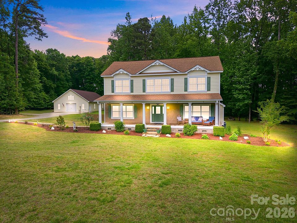 1st image of 305 Hedrick Lambe Dr
