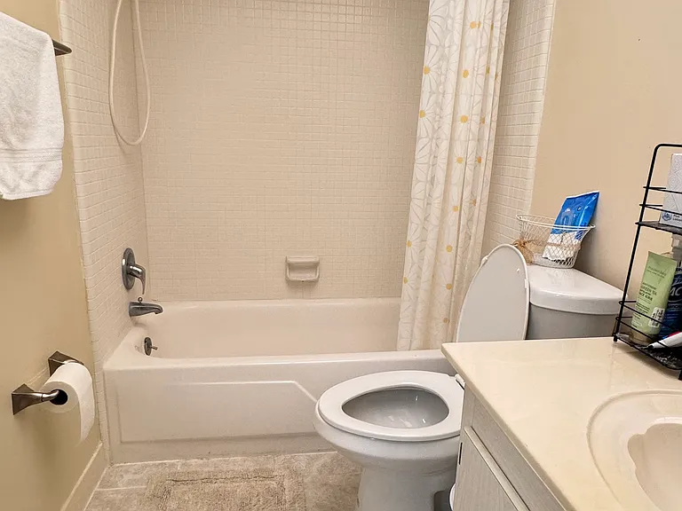 1235 S Highland Ave #D204 — Photo 10