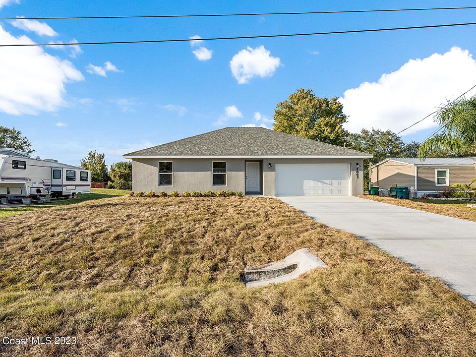 1st image of 4863 Cambridge Dr