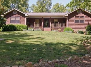 568 Beech Grove Way, Burns, TN 37029