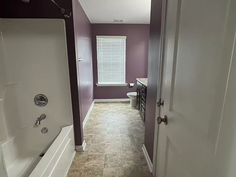 218 Harvest Glen Ln — Photo 10