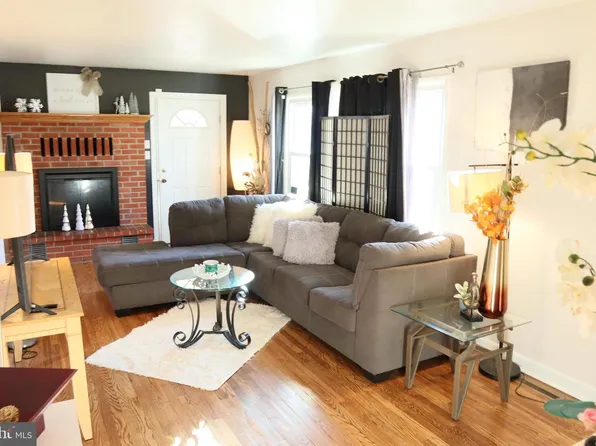 48 John Collins Cir, Dover, DE 19904