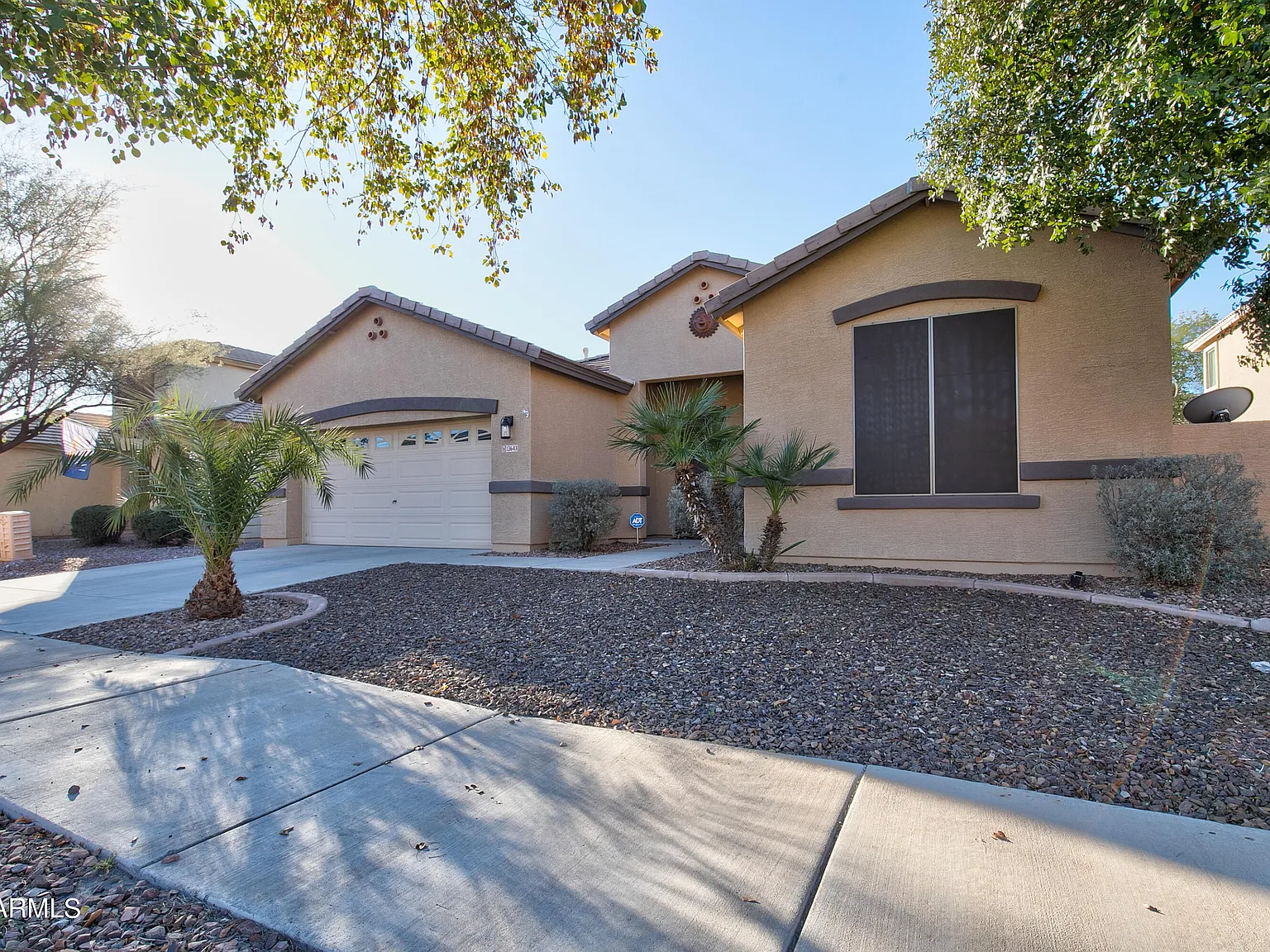 2 bed, 2.0 bath, 1803 sqft, $1,999 — Photo 1