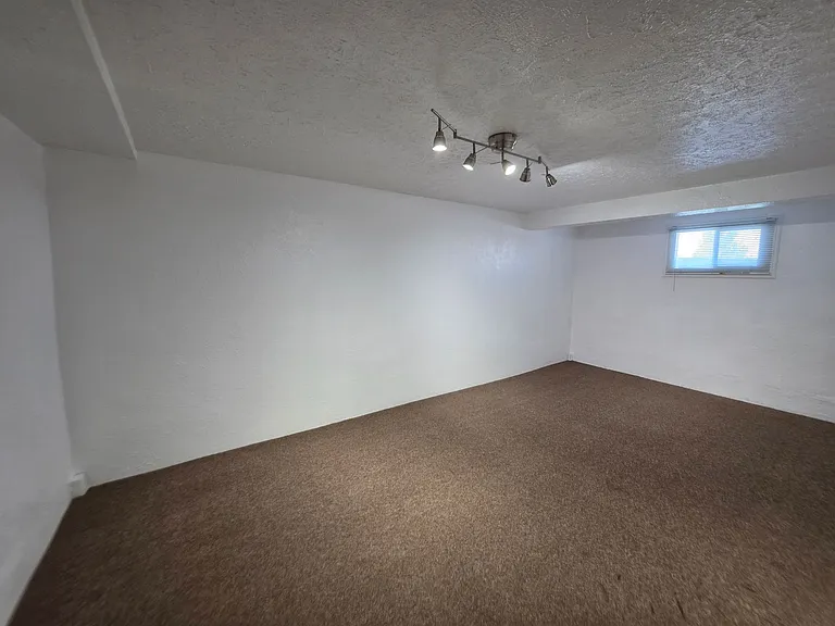 1401 S 1405 E #2300-E — Photo 17
