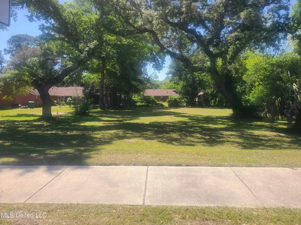 0 Cowan Rd, Gulfport, MS 39507