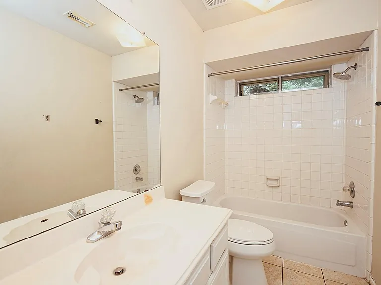 16302 Ash Point Ln — Photo 26