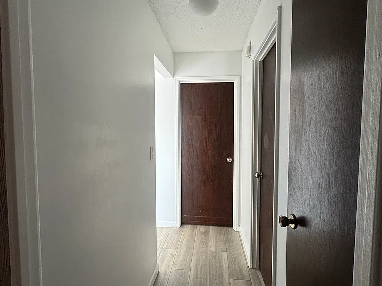 2056 Mississippi St N #102 — Photo 7