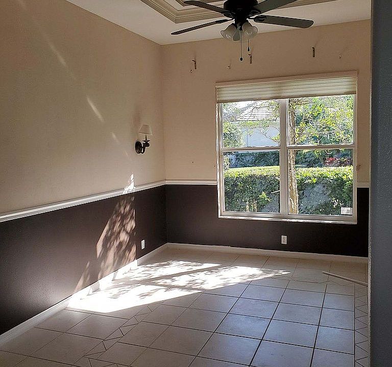 Tray Ceiling Lakewood Ranch
