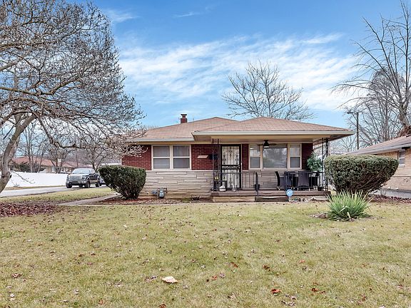 2nd image of 3849 N Irvington Ave