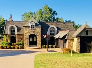9609 Lake Ln, Oklahoma City, OK 73162
