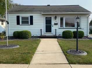 1907 25th St, Kenosha, WI 53140