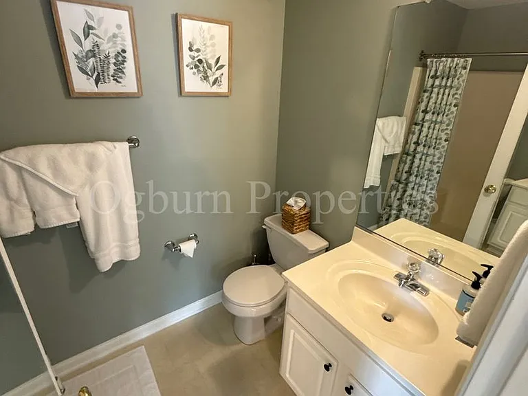 324 Scholastic Ct — Photo 9