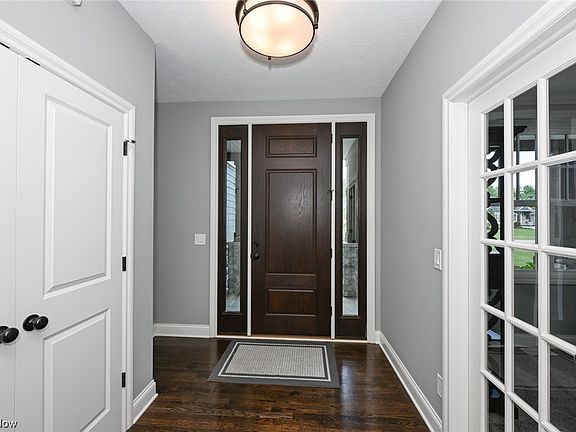 2nd image of 6525 Summer Wind Dr