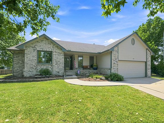 2nd image of 155 Elm Ct