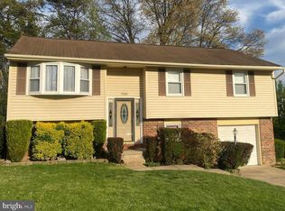 7533 Lemon Tree Ct, Hanover, MD 21076