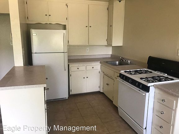4th image of 2743 2nd Ave #10858079
