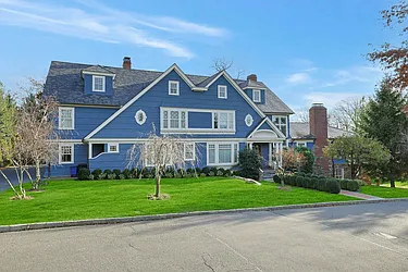 5000 Grosvenor Avenue