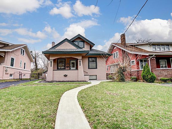2nd image of 3819 Edge Hill Pl