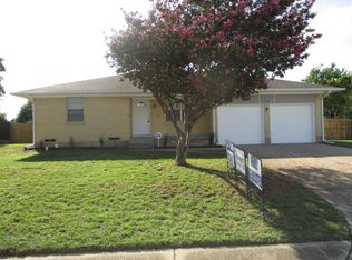 109 Terrace Dr, Desoto, TX 75115